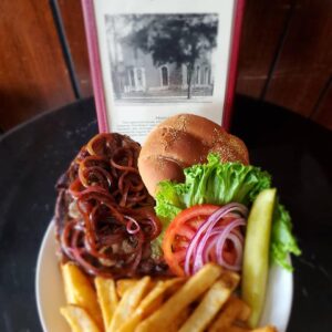 Home 132 theWillard-menu012